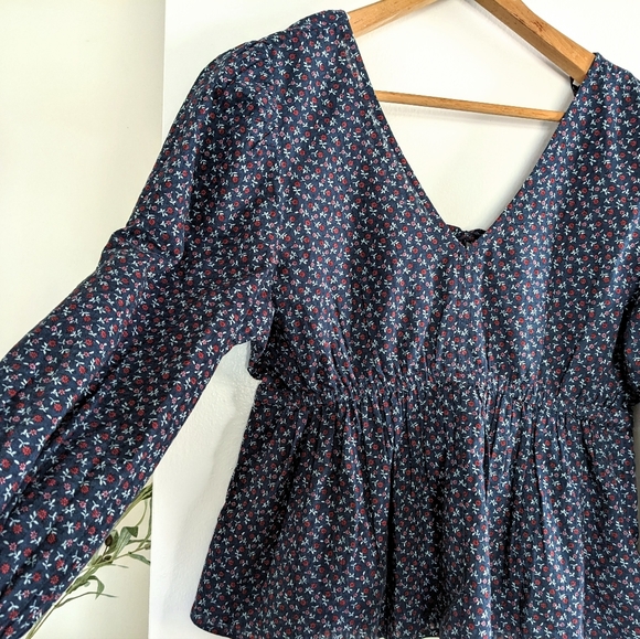 Sold! NWT Madewell Tie-Back Peplum Puff Sleeve Top - Picture 5 of 15
